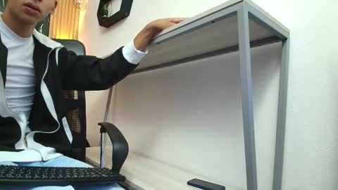 VALERIO  online show from March 15, 2026, 3:01 am