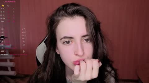 valeritiio online show from April 7, 2026, 3:18 am