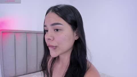 Cris  online show from January 14, 2025, 5:01 pm