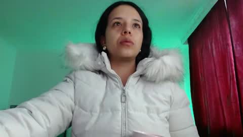 Valeria online show from March 19, 2026, 11:47 am