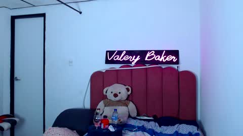 Snapshot of valerybaker1 chatting on December 15, 2024, 2:08 am B V Naughty online show from December 15, 2024, 2:08 am