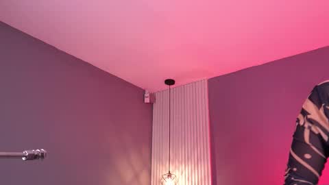 Carla online show from February 13, 2026, 11:06 am