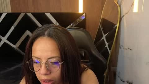 Snapshot of valerytp chatting on July 1, 2026, 7:35 pm valerytp online show from July 1, 2026, 7:35 pm