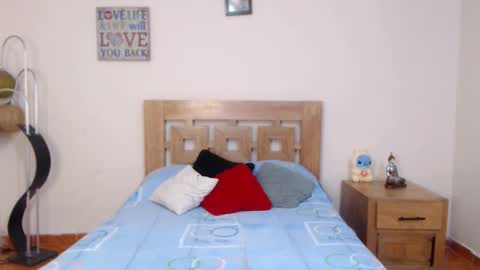 Sofia online show from September 12, 2025, 10:10 pm