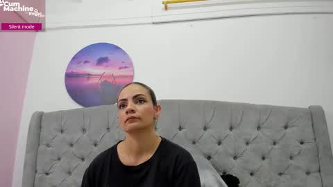 Valesskahall online show from November 7, 2025, 12:27 pm