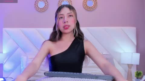 Valey  online show from April 27, 2026, 2:04 pm