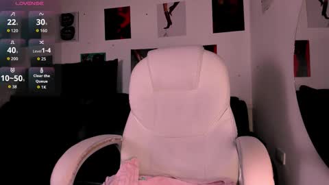 Valkyria  online show from March 22, 2026, 11:30 pm