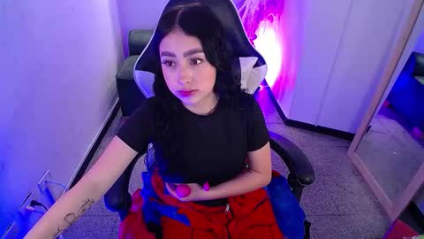 vallolett__ online show from February 3, 2026, 2:53 am