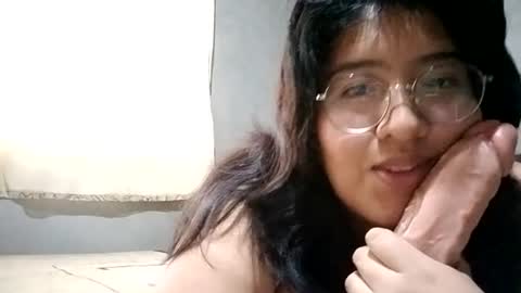 Snapshot of valm_vamps chatting on July 10, 2026, 10:12 pm valm_vamps online show from July 10, 2026, 10:12 pm