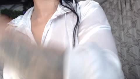 Snapshot of valquiria_sirgun chatting on May 5, 2026, 10:12 am valquiria_sirgun online show from May 5, 2026, 10:12 am