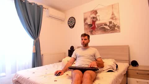 valyvalisimo online show from February 24, 2026, 7:28 am