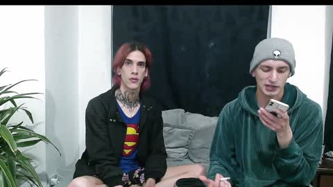 Vamp Noah and Dan online show from January 7, 2025, 2:31 am