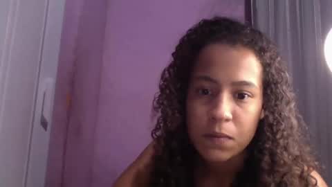 Snapshot of van_priva chatting on February 20, 2025, 12:08 am van_priva online show from February 20, 2025, 12:08 am