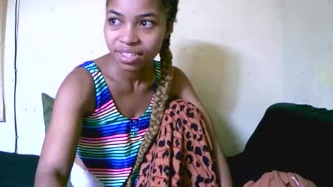 vanah344375 online show from September 29, 2025, 10:42 am