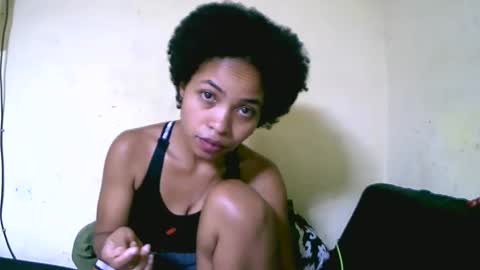 vanah344375 online show from October 3, 2025, 10:29 pm