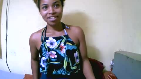 vanah344375 online show from October 16, 2025, 7:26 pm