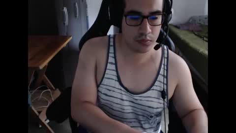 vancoserx111 online show from April 3, 2026, 5:33 pm