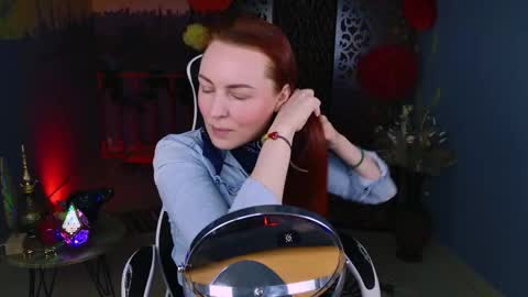 Vanda online show from March 12, 2025, 5:24 am