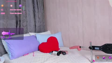 V A N E  online show from November 9, 2025, 3:16 am