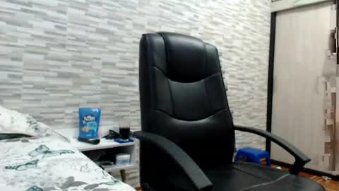 vanedulce online show from July 10, 2026, 7:05 pm