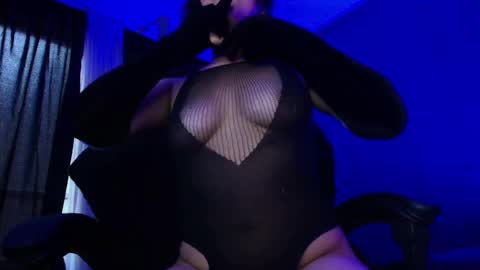 Vanelope online show from September 19, 2025, 7:47 pm