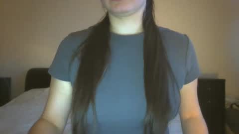 Snapshot of vanesajewel chatting on December 2, 2024, 3:03 pm VanesaJewel online show from December 2, 2024, 3:03 pm