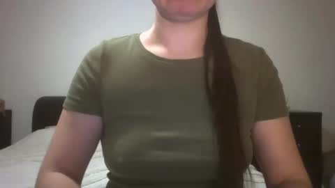 Snapshot of vanesajewel chatting on March 10, 2025, 5:07 pm VanesaJewel online show from March 10, 2025, 5:07 pm