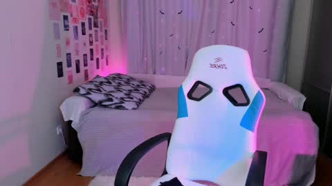 Vanessa online show from February 23, 2025, 3:35 am