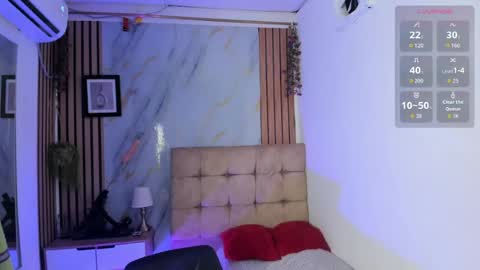 vanessa_jenner online show from May 22, 2026, 9:09 pm