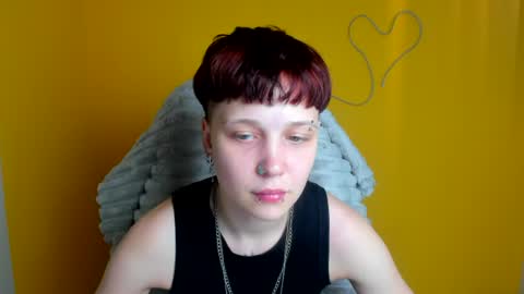 Vanessa online show from June 17, 2026, 11:12 am
