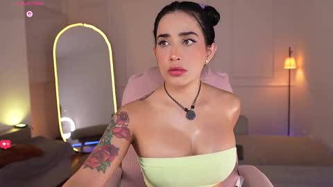 Snapshot of vanessa_sexxy chatting on October 7, 2025, 1:36 am vanessa sexxy online show from October 7, 2025, 1:36 am