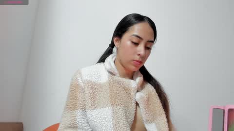 vanessaadol online show from January 4, 2025, 1:31 pm