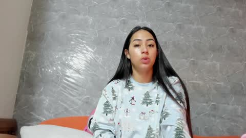 vanessaadol online show from February 5, 2025, 10:19 am