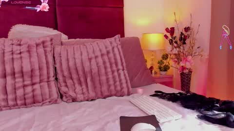 Vanessa Diamond online show from March 21, 2026, 8:19 am