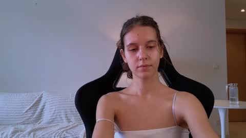 vanessa online show from December 21, 2024, 1:15 am