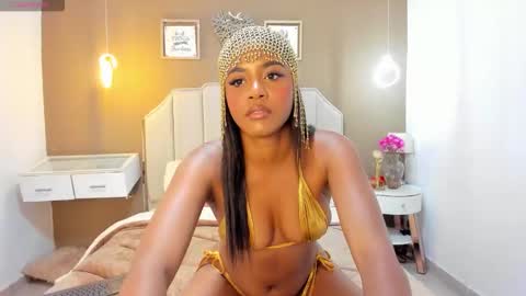 Vanessa online show from March 25, 2026, 5:24 am