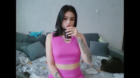 vanessatenderness online show from January 17, 2026, 7:13 am