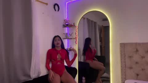 vanessaxooo online show from June 28, 2026, 10:05 pm