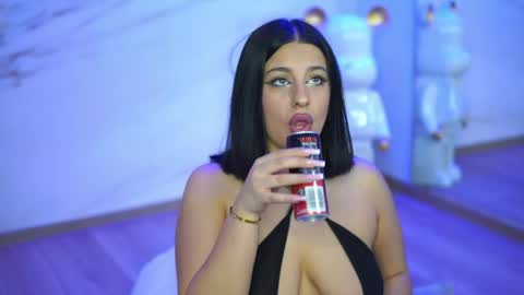 Snapshot of vanessaxrayy chatting on May 25, 2026, 9:10 pm vanessaxrayy online show from May 25, 2026, 9:10 pm