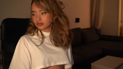 Irina online show from April 3, 2026, 8:18 pm