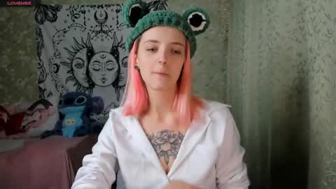 Adelina online show from January 7, 2025, 12:52 pm