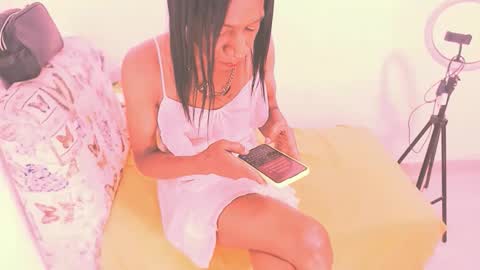 VANNESA online show from March 19, 2026, 4:38 am