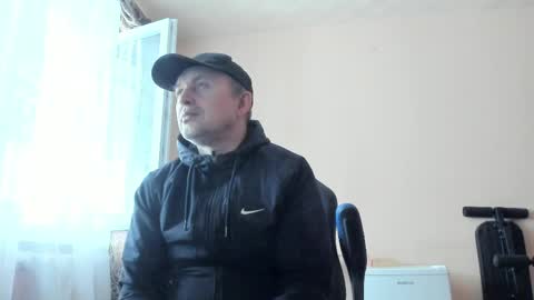 vano_822 online show from May 9, 2026, 8:08 am