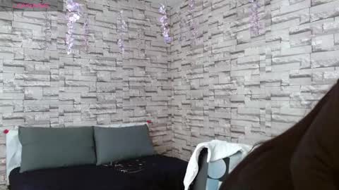 Karuna online show from September 19, 2025, 6:19 pm