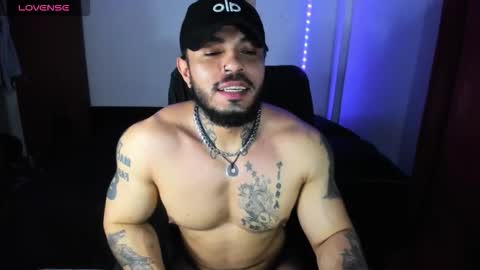 vanvelckan_ online show from November 3, 2025, 12:13 am