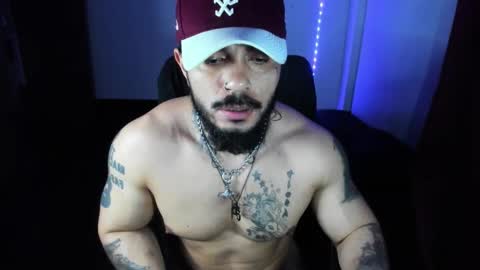 vanvelckan_ online show from December 1, 2025, 3:33 am