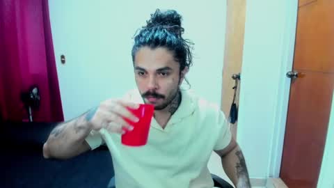 vanvelckan_ online show from July 21, 2026, 2:03 am