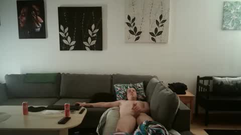 varmland1988 online show from February 2, 2026, 10:41 pm