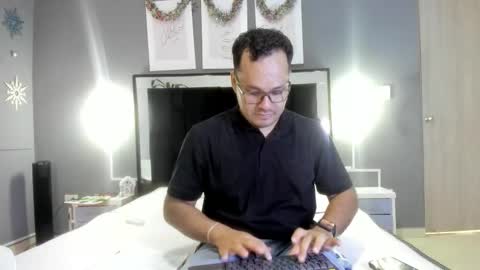 veci_and online show from January 6, 2026, 4:21 pm