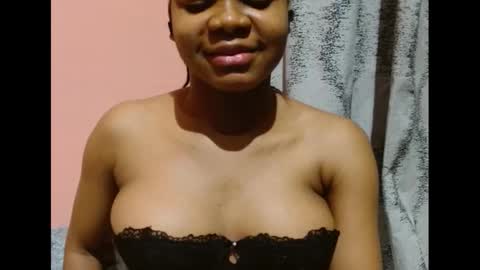 Snapshot of vee62 chatting on January 6, 2026, 12:36 am vee62 online show from January 6, 2026, 12:36 am